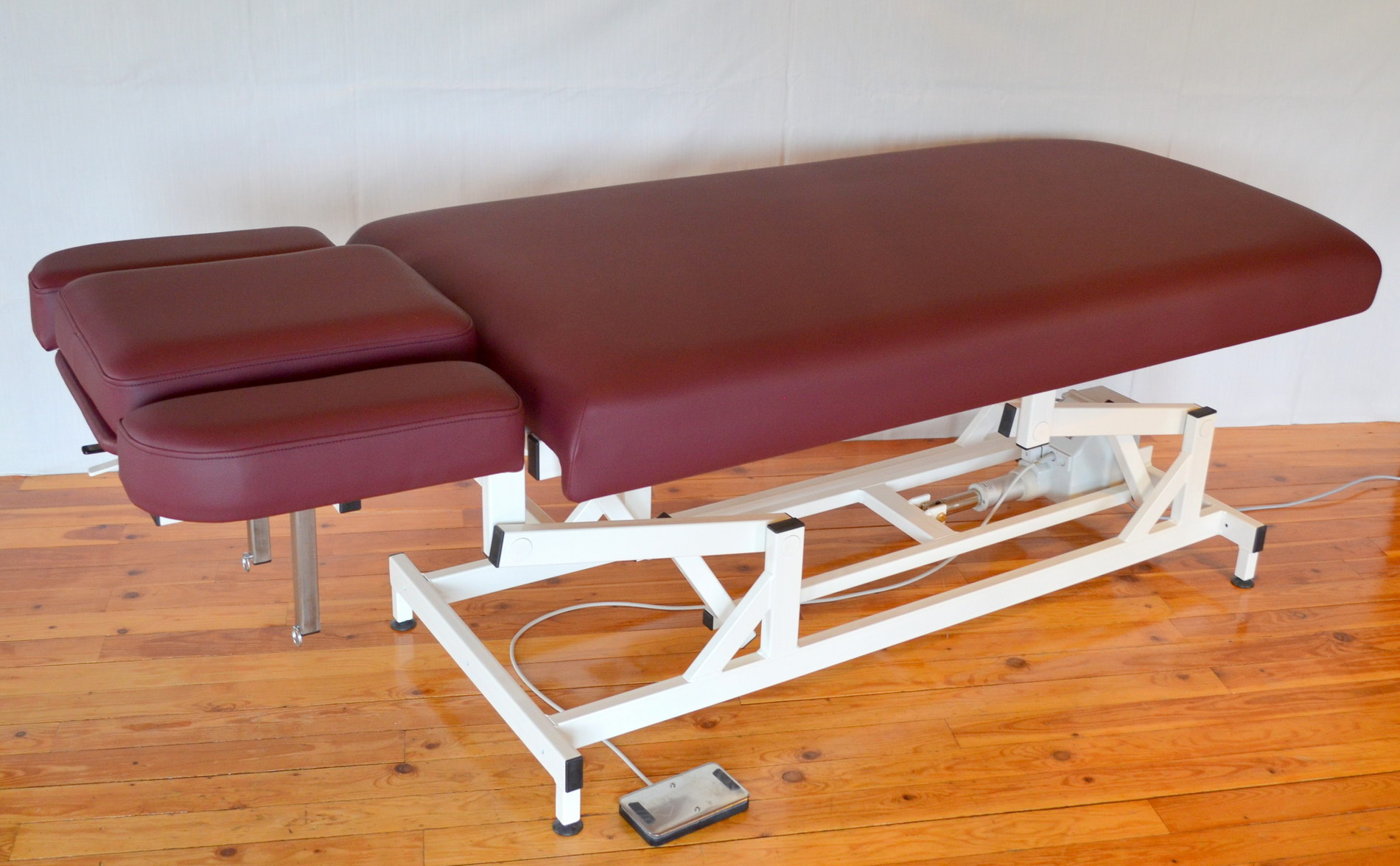 Classic Comfort Massage Therapy Table