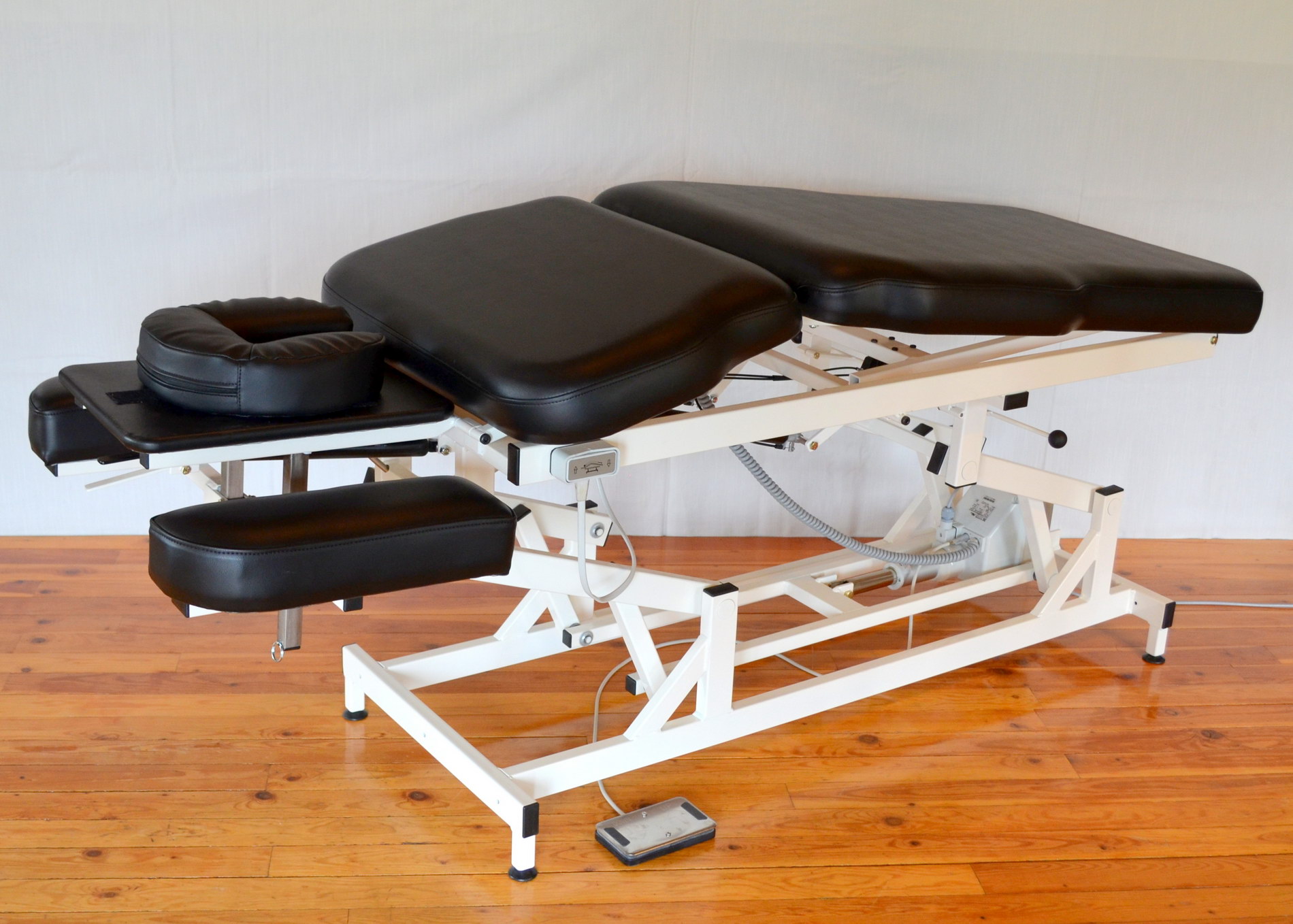 Reha-med Contour Massage Therapy / Physiotherapy Table